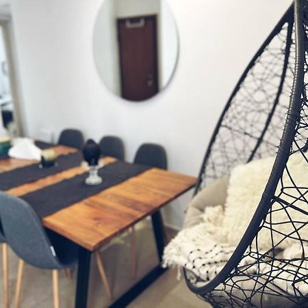 Minimal 3Br Apartment In أثينا المظهر الخارجي الصورة