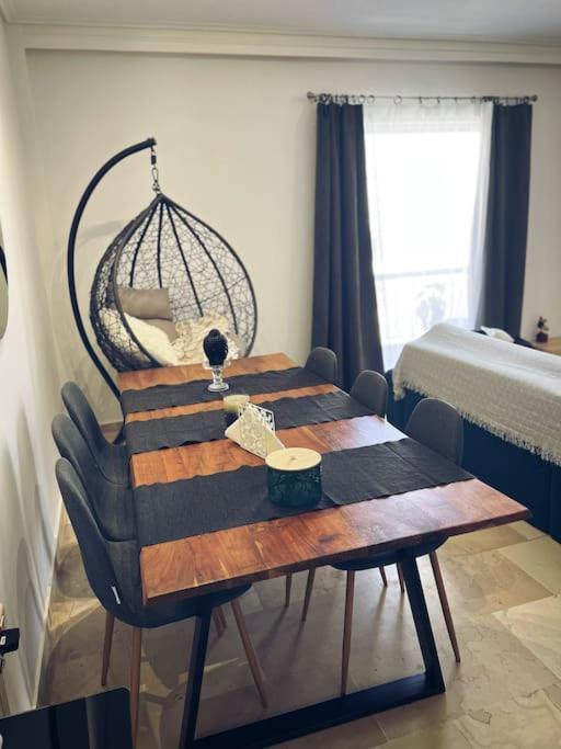 Minimal 3Br Apartment In أثينا المظهر الخارجي الصورة