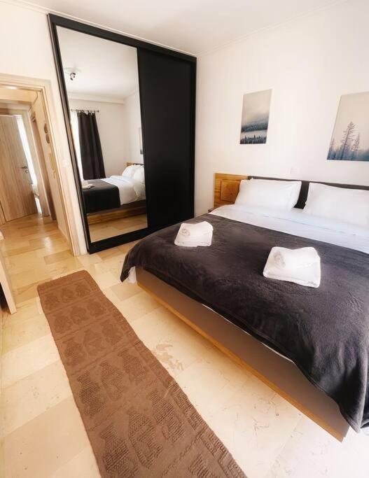 Minimal 3Br Apartment In أثينا المظهر الخارجي الصورة