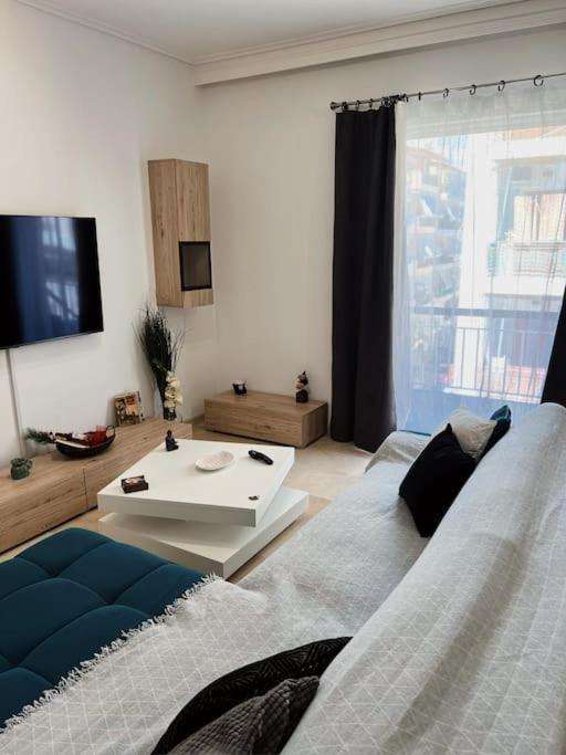 Minimal 3Br Apartment In أثينا المظهر الخارجي الصورة